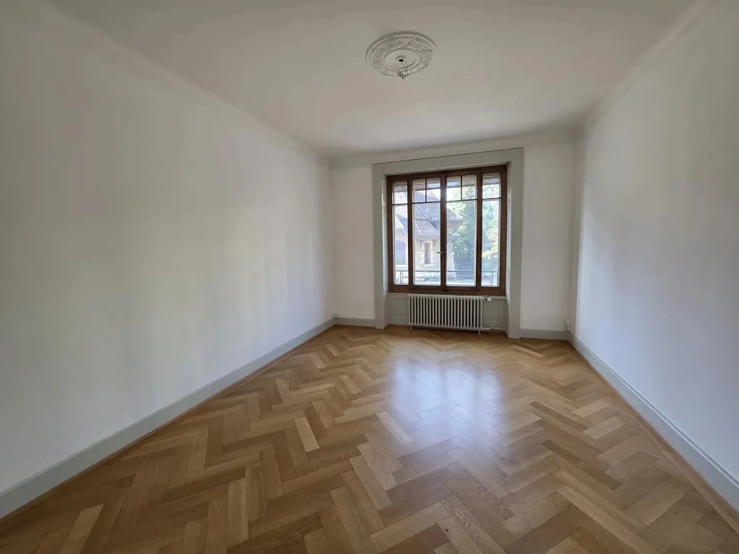 Spacious Apartment in Sécheron - Photo 7 of 11