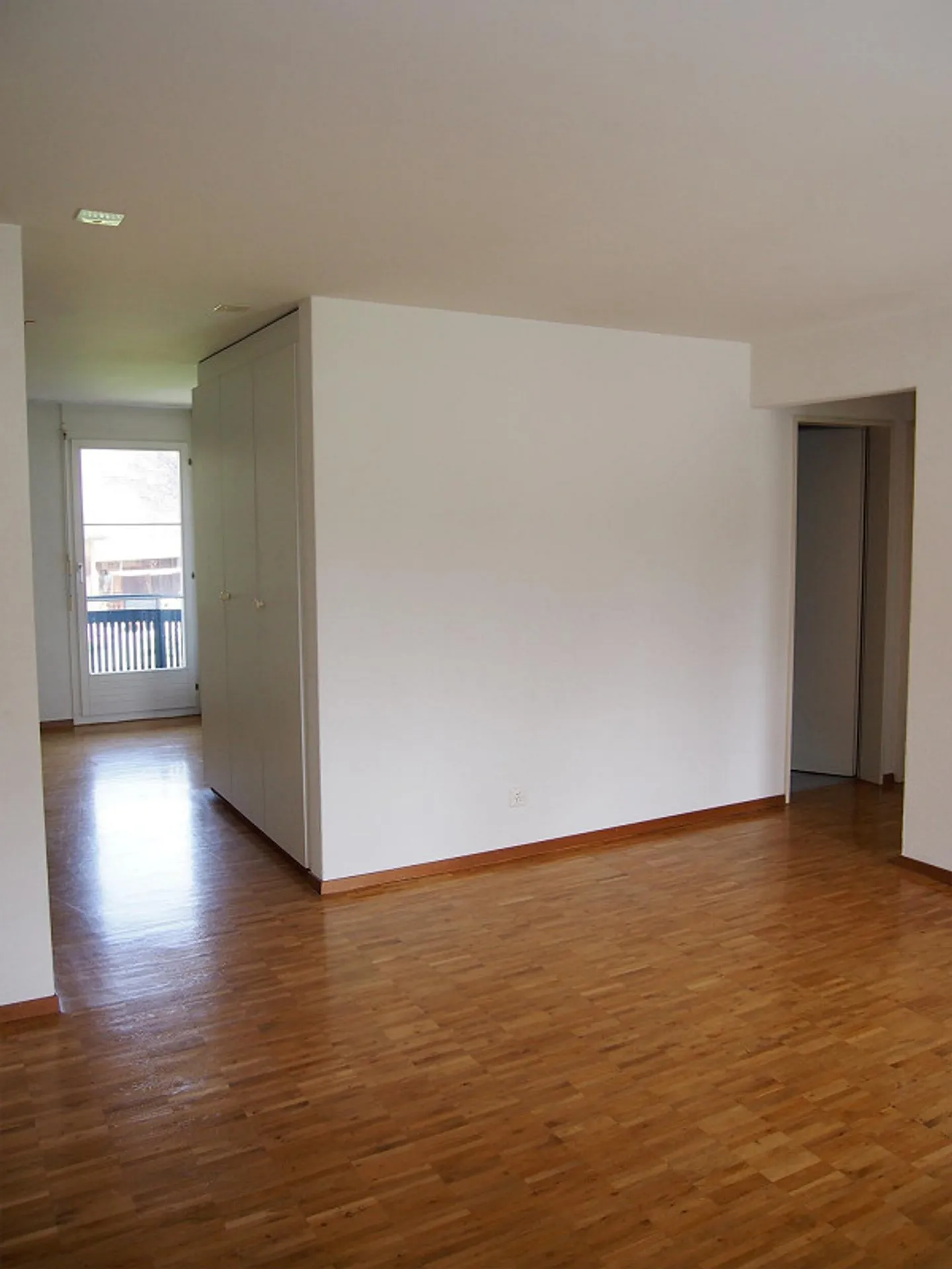 Charmante appartement 3.5 pièces avec balcon à Bonstetten - Photo 6 sur 10