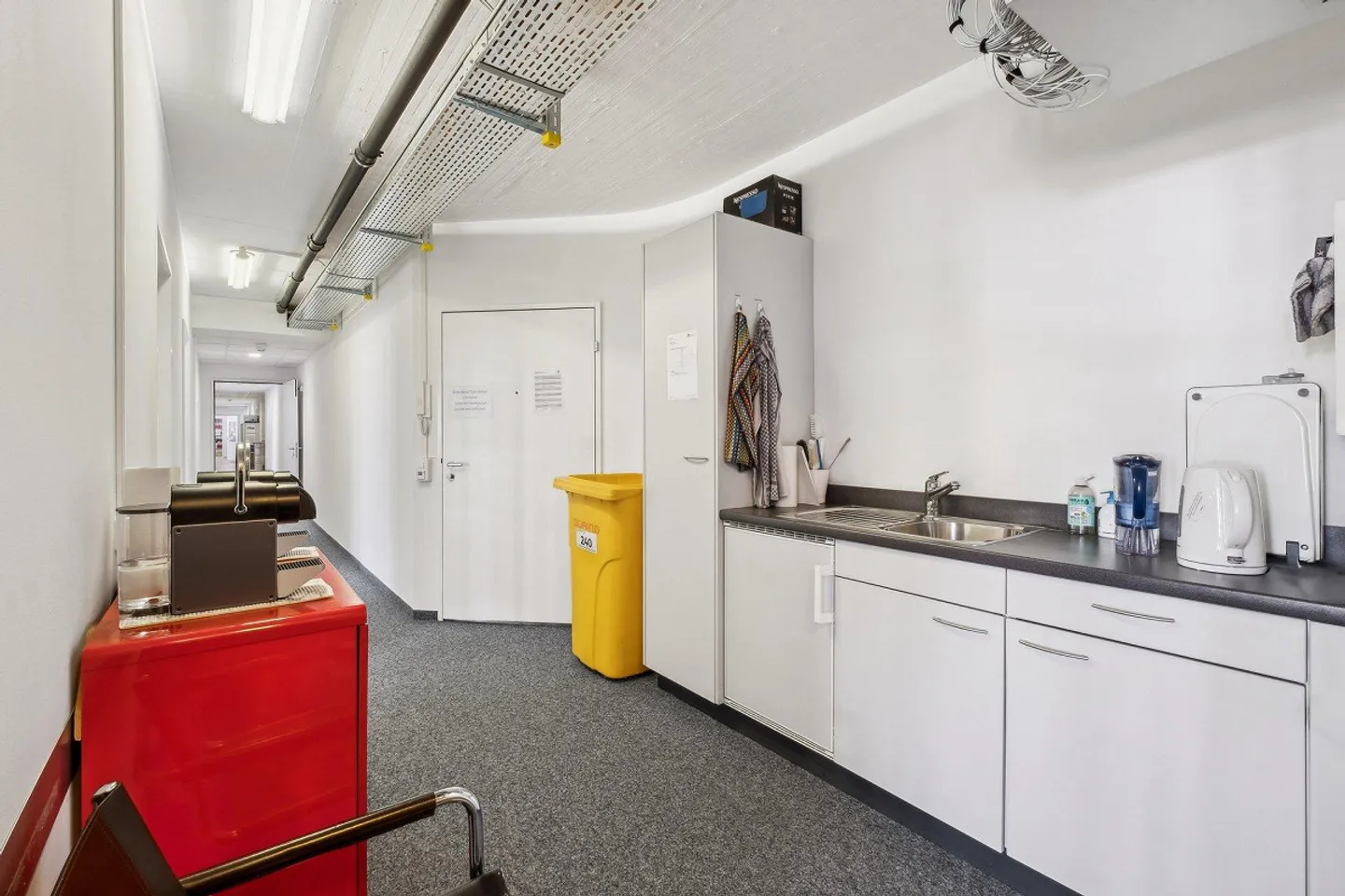 Espace de pratique et de services flexible (82 m2 ou 201 m2) - Photo 4 sur 6