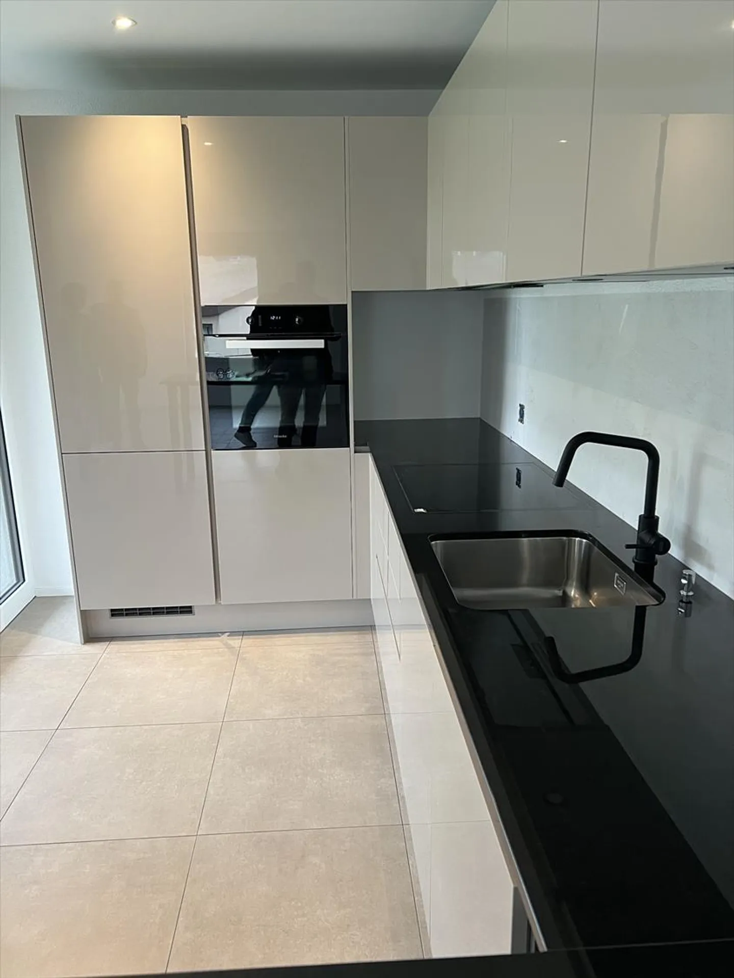 Appartamento 3.5 stanze - Foto 3 di 17