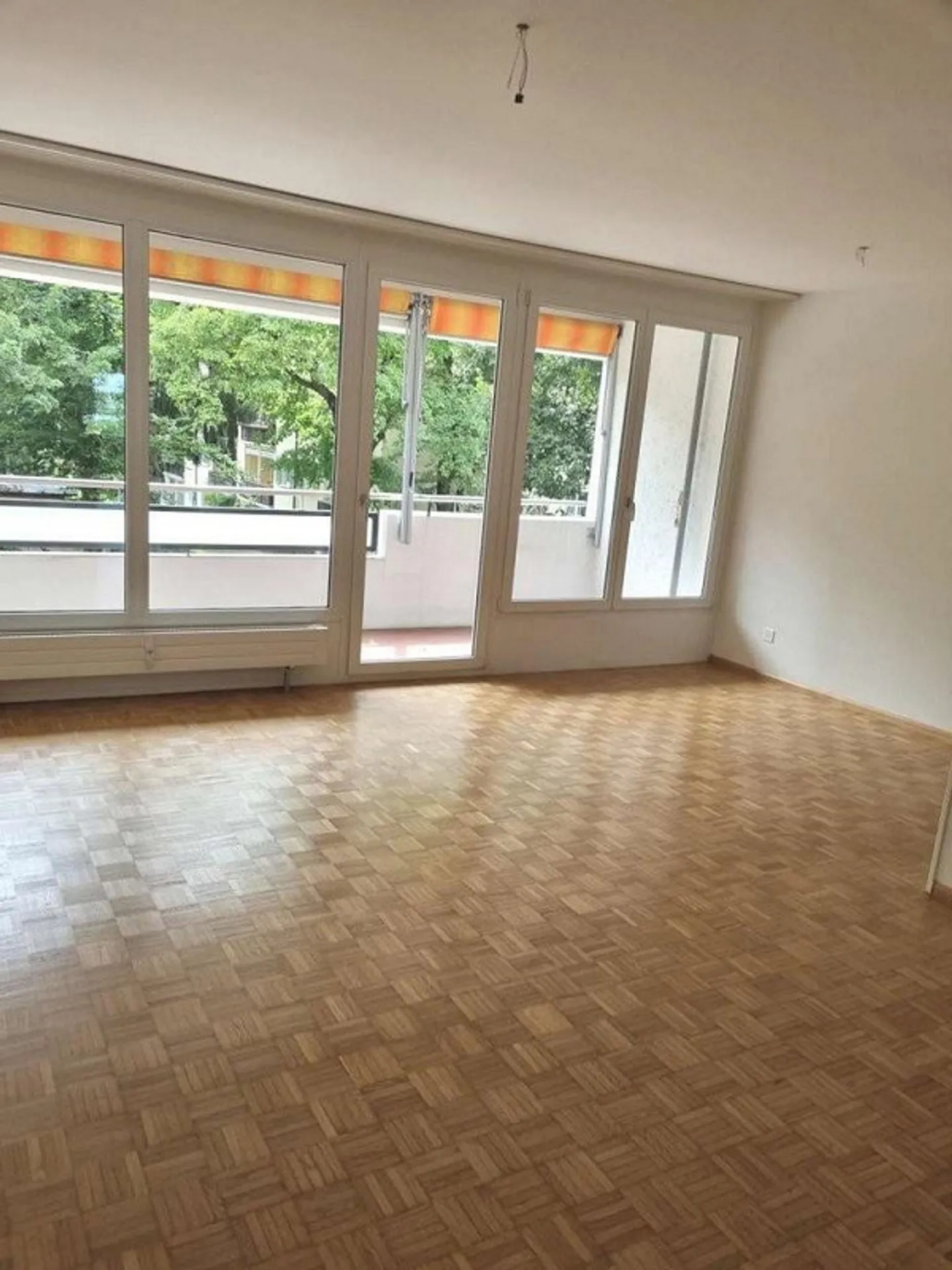 Moderne Familienwohnung im Gundeli - Foto 2 von 6