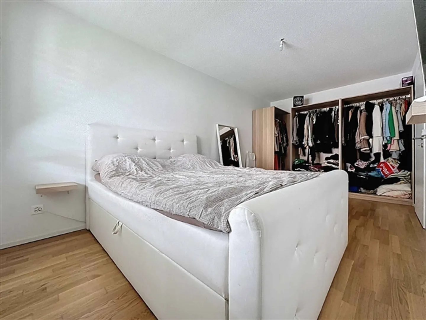 «4.5 Zimmerwohnung im 1. OG mit Balkon» - Foto 7 von 13