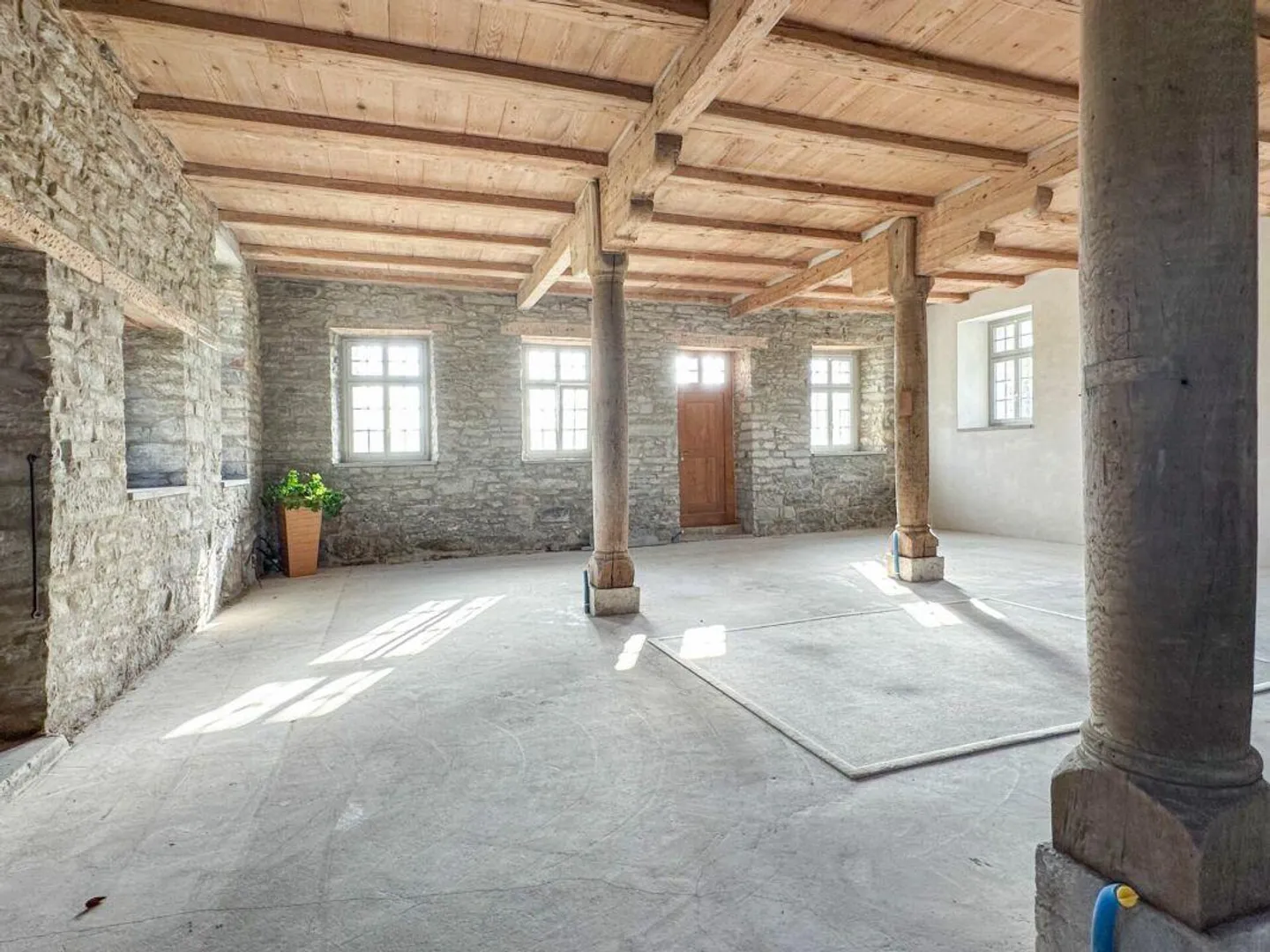 Working in the former Burgrainmühle - Photo 2 of 10
