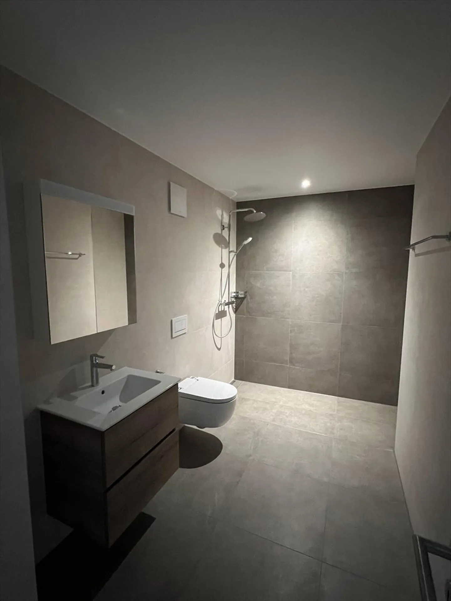 Appartamento 3.5 stanze - Foto 9 di 17