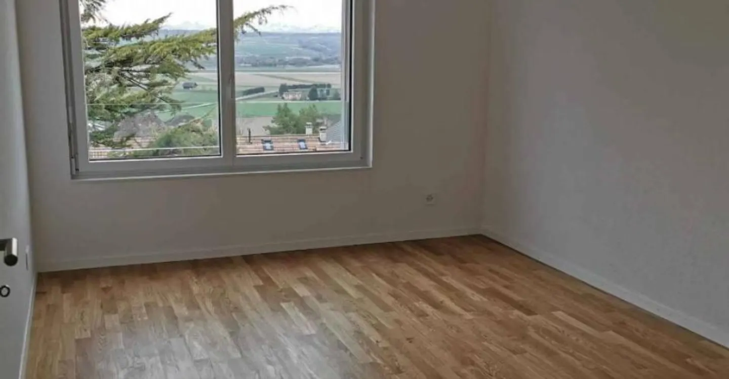 Dachgeschoss 3,5 Zimmer - Foto 4 von 8