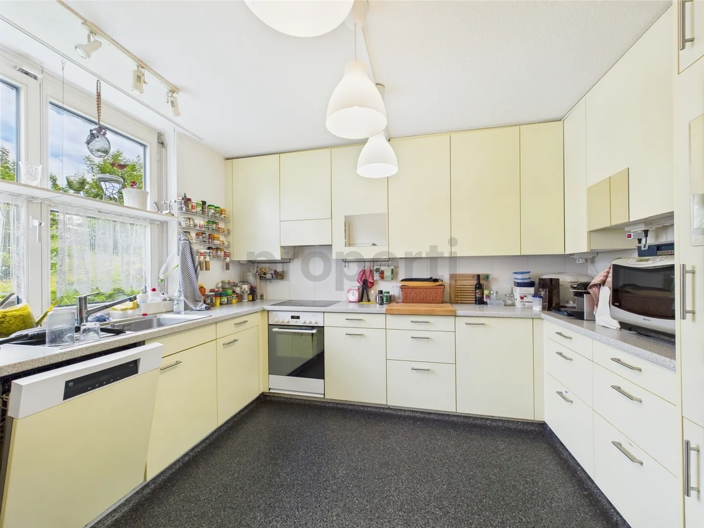 Charmante maison de ville 5.5/6.5 pièces à Hedingen, Riedstrasse 14 - Photo 4 sur 11