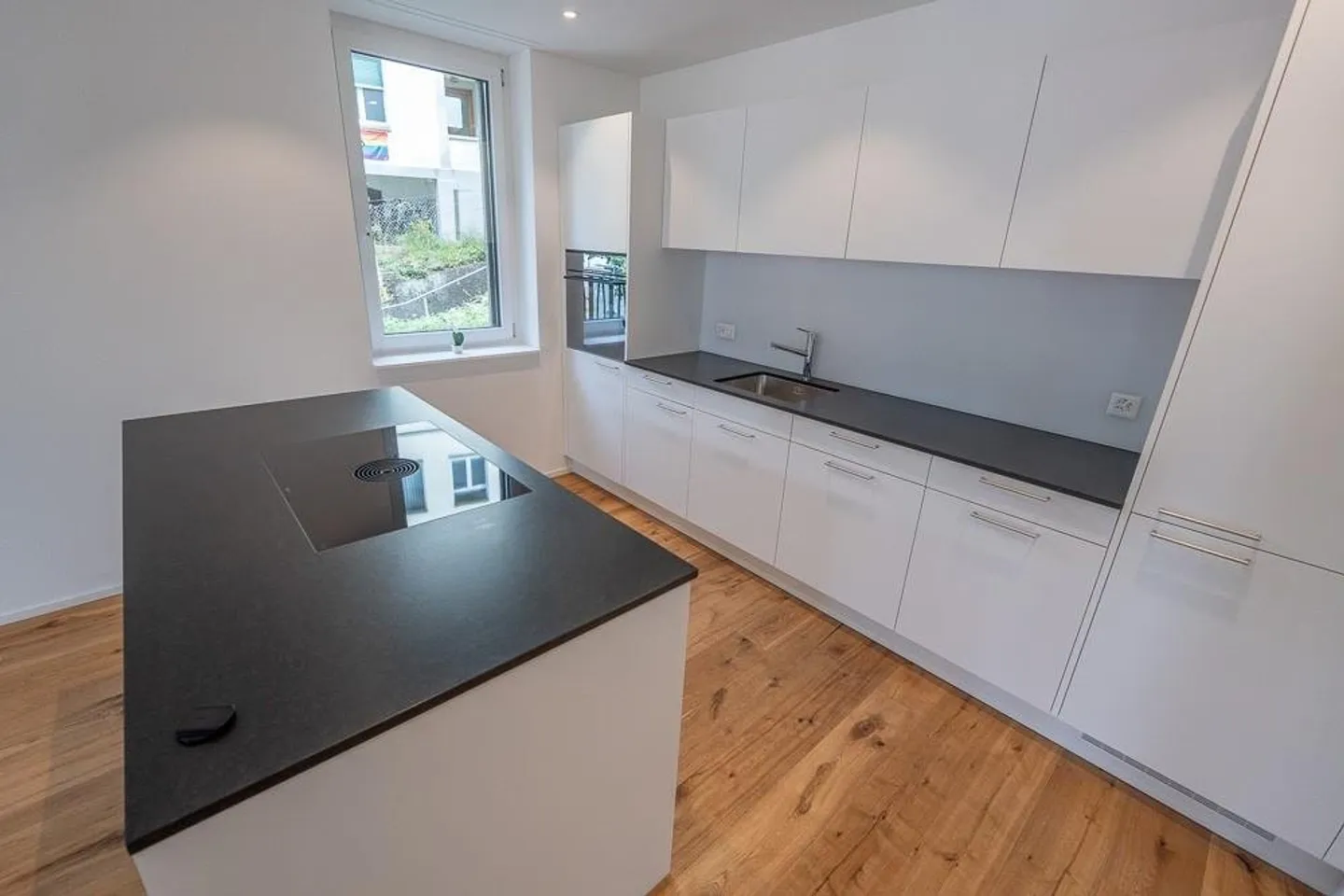 Appartamento moderno di 2,5 stanze in centro - Foto 4 di 11