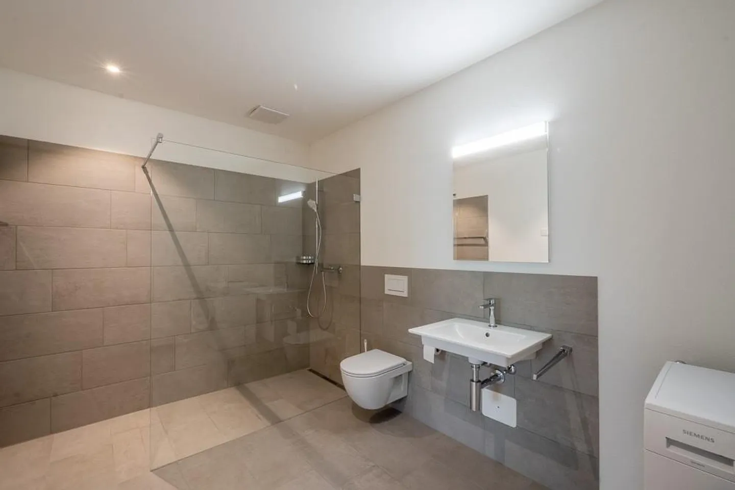 Appartamento moderno di 2,5 stanze in centro - Foto 8 di 11