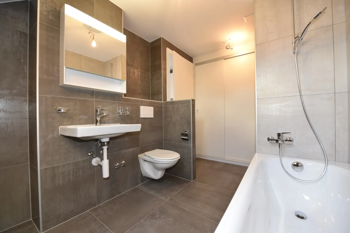 2-room apartment - Photo 5 of 5