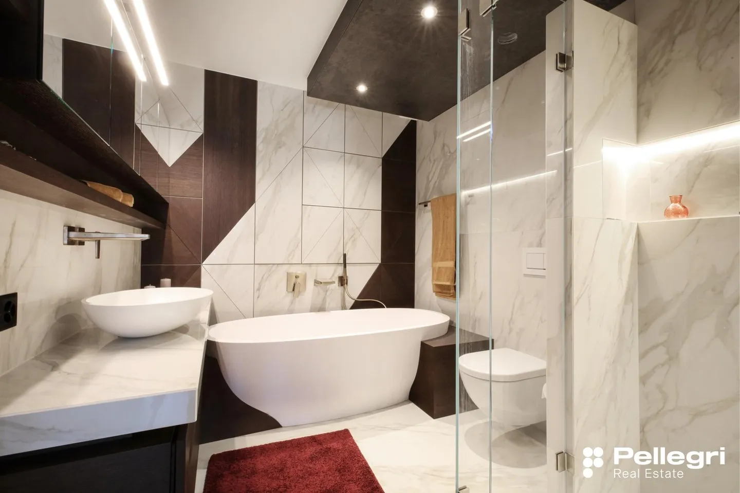 Classe, eleganza ed una meravigliosa vista lago - Foto 13 di 14