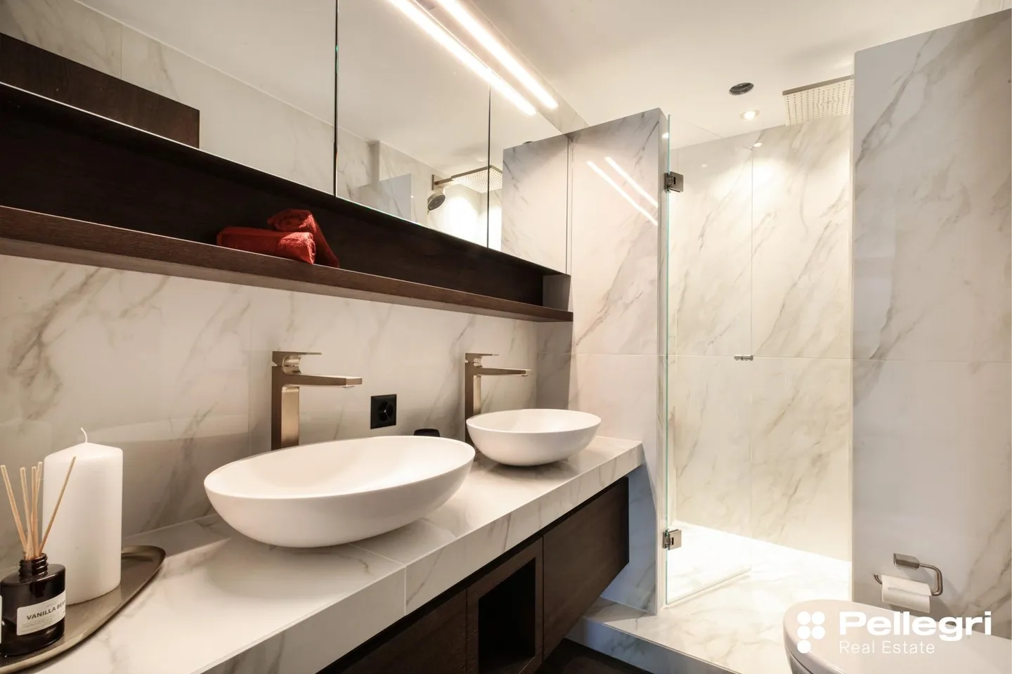 Classe, eleganza ed una meravigliosa vista lago - Foto 14 di 14