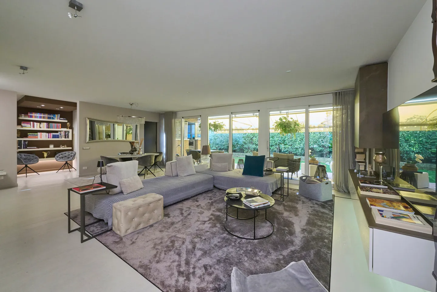 Appartamento in vendita - Foto 5 di 14