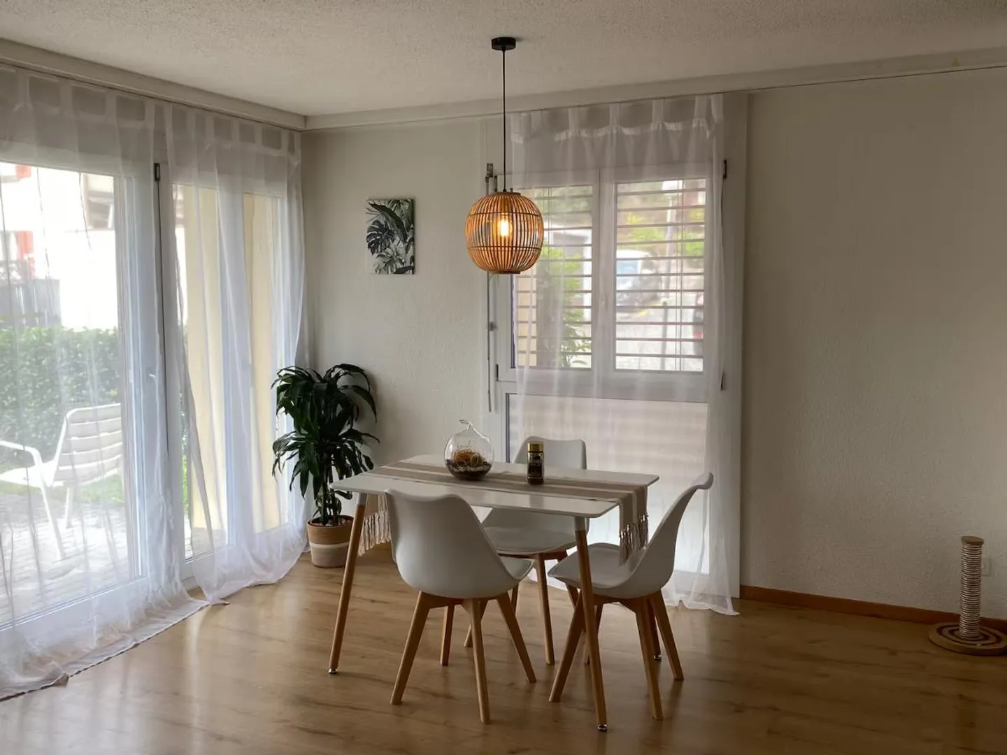 Furnished shared room - Photo 2 of 5