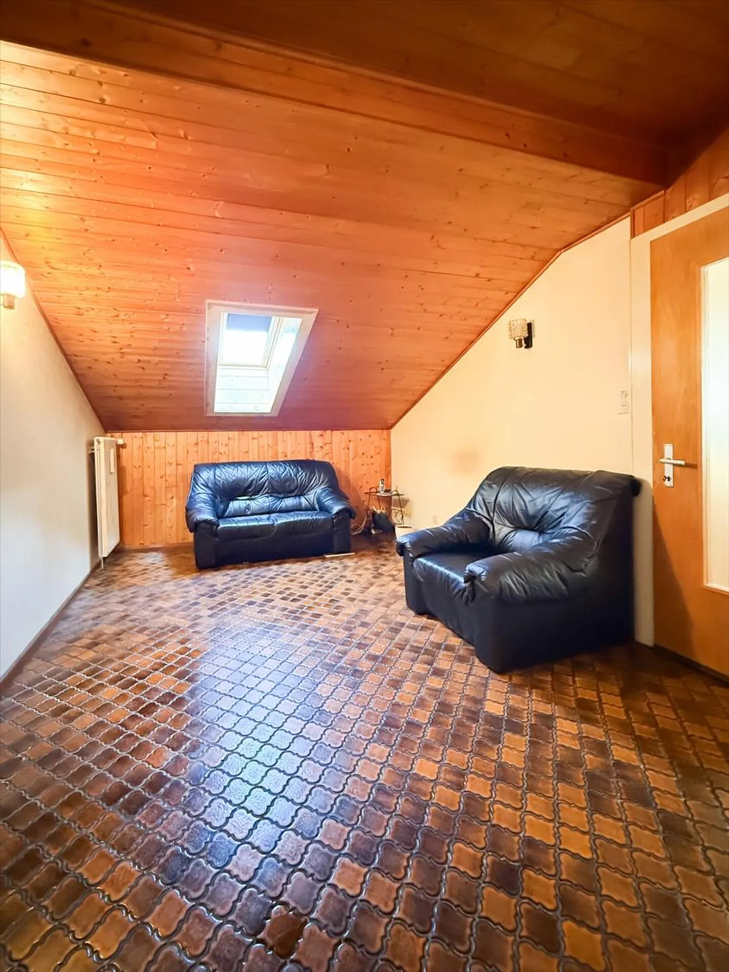 Family apartment with panoramic view - Photo 7 of 12