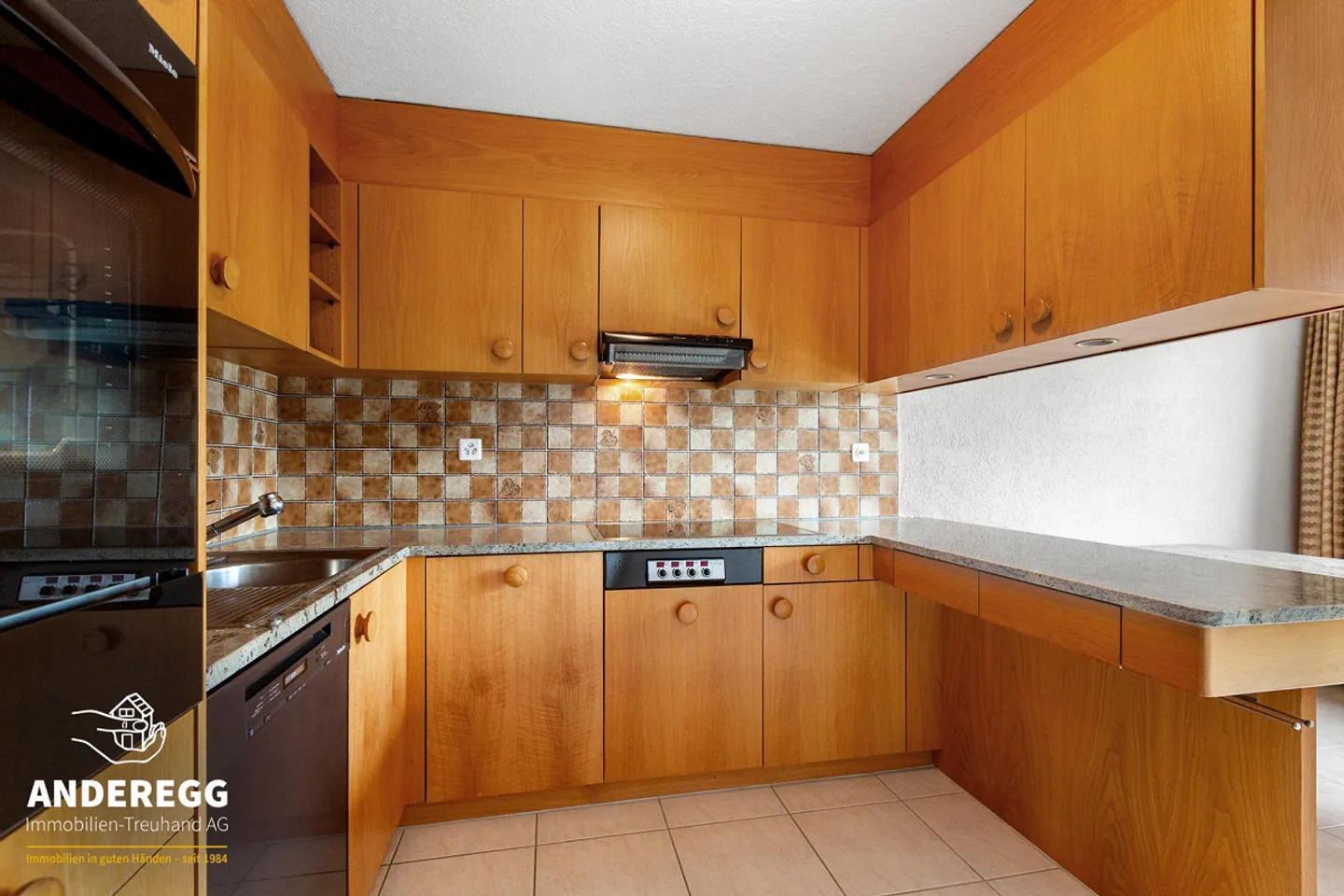 Charmante Wohnung mit Dachgeschoss - Foto 4 von 13