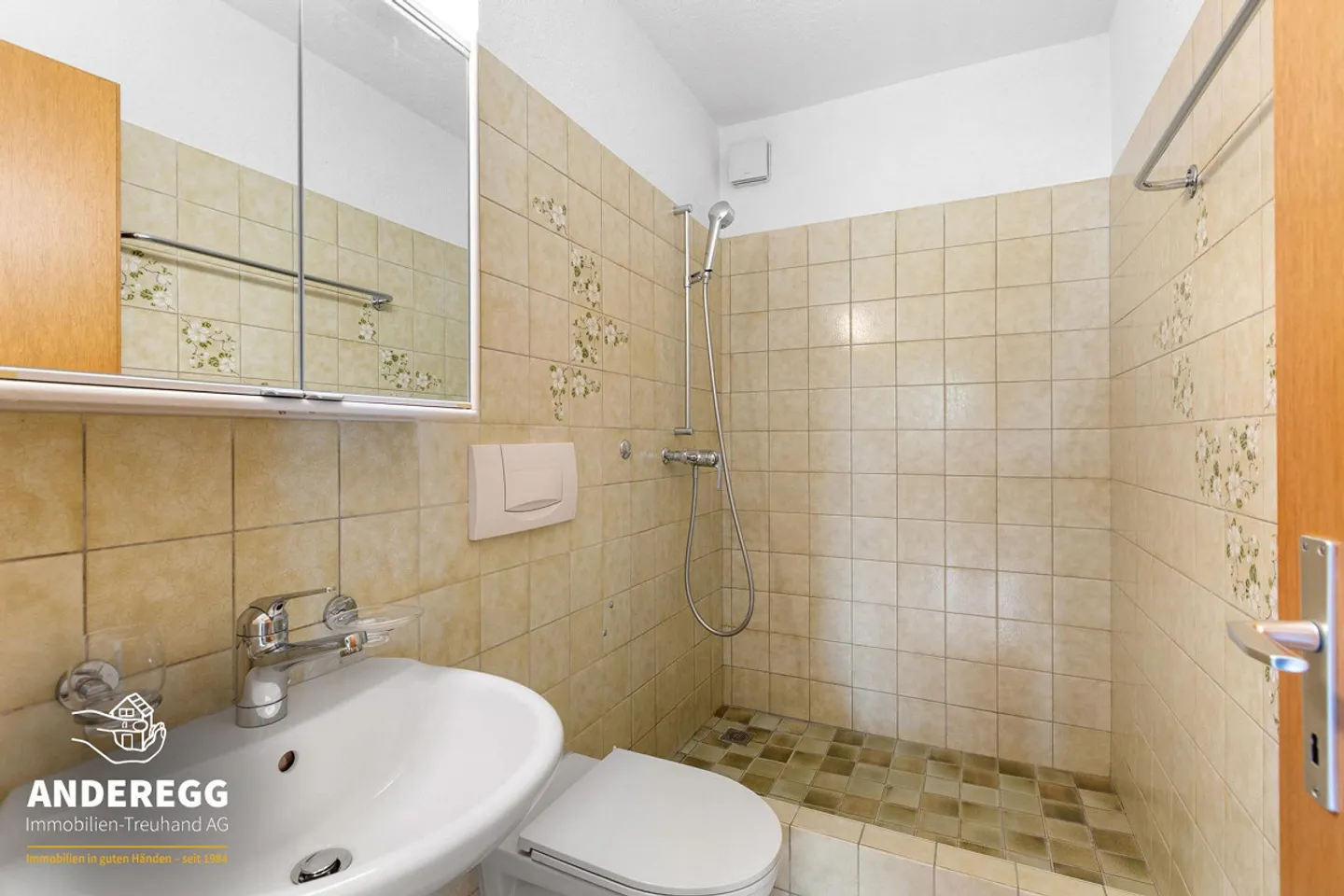 Charmante Wohnung mit Dachgeschoss - Foto 10 von 13