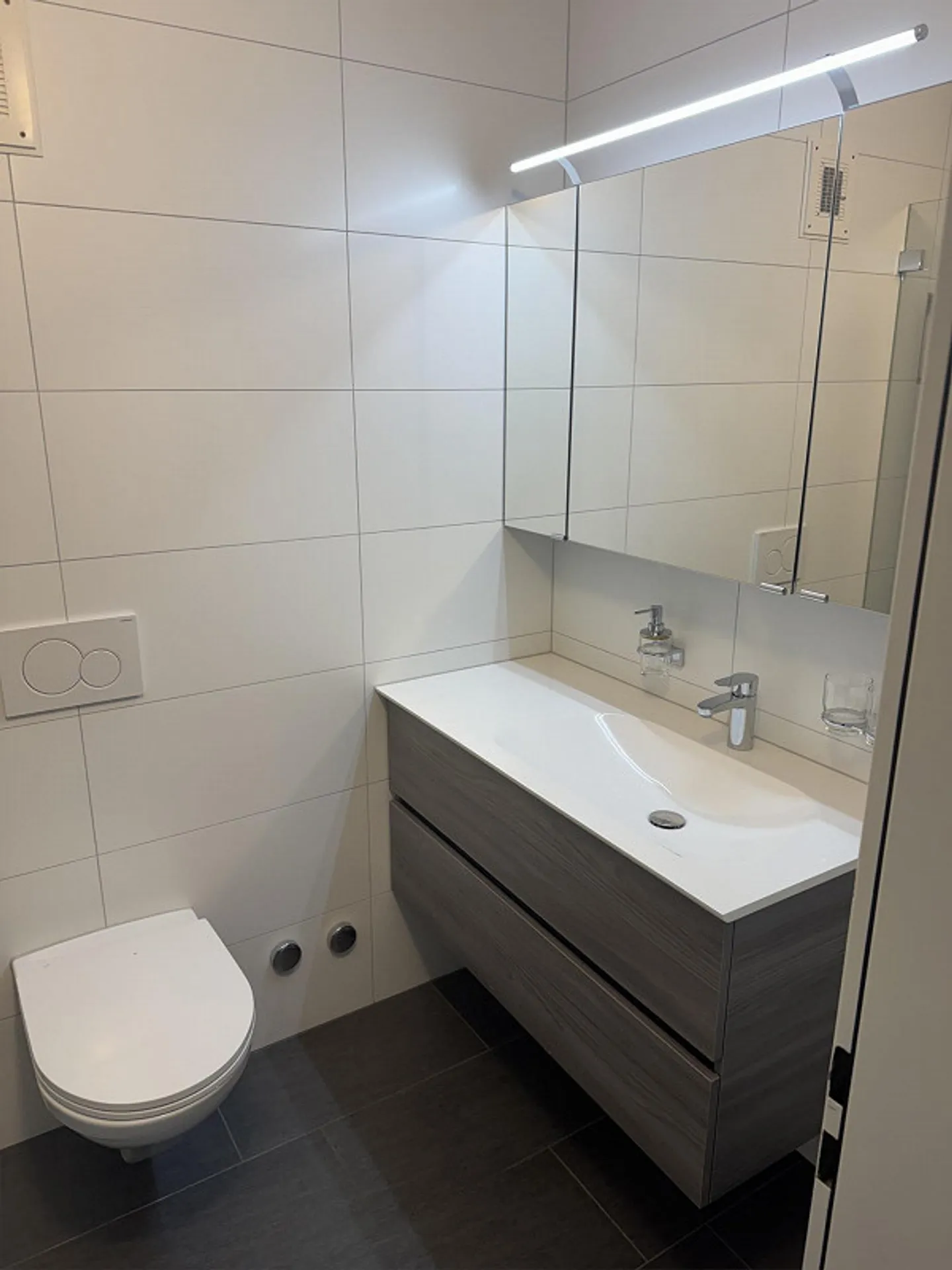 Schöne 3.5 Zimmerwohnung zu vermieten - Foto 6 von 7
