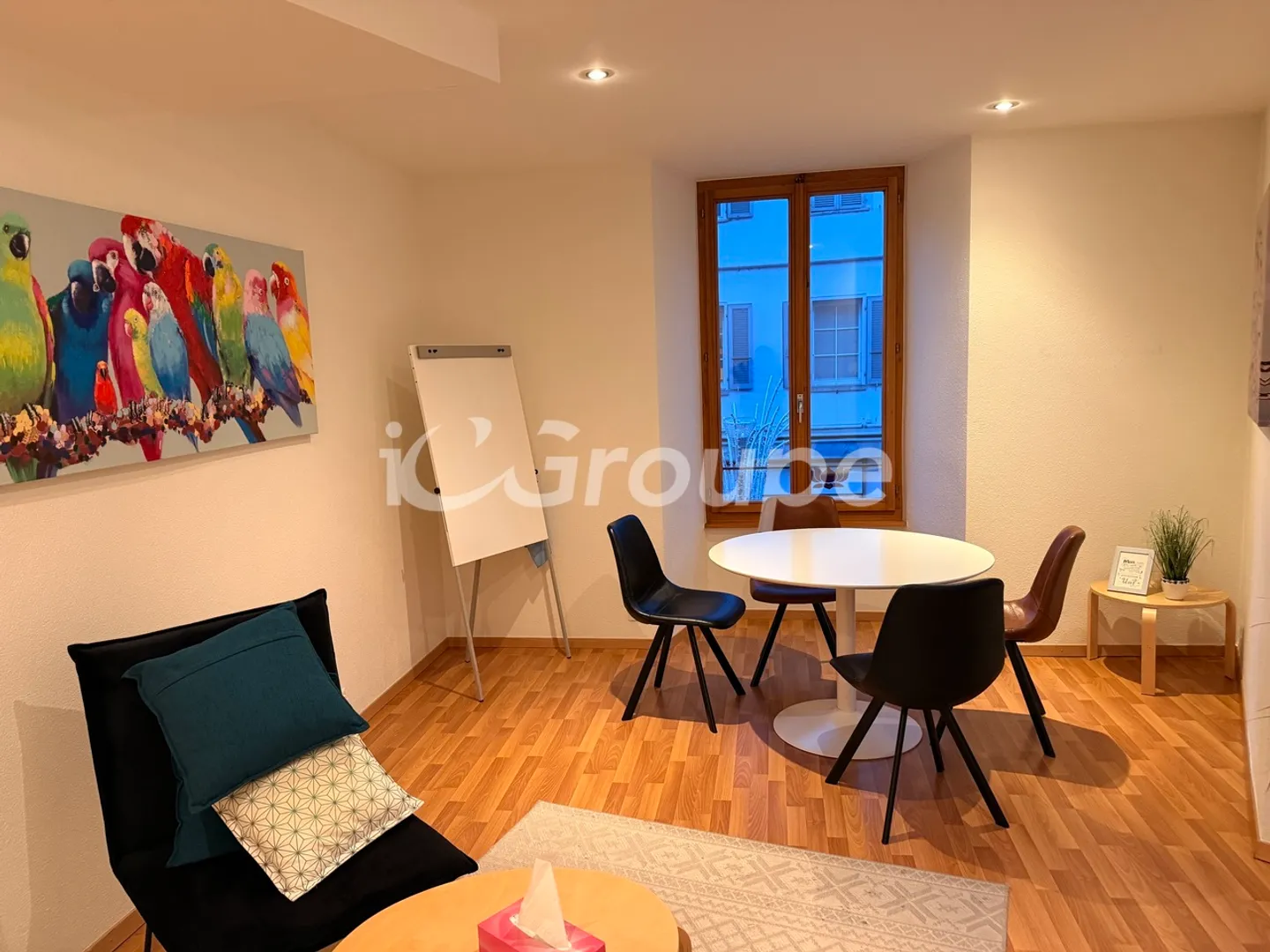 Ein Büro zur Miete im Stadtzentrum von Sion. - Foto 1 von 4