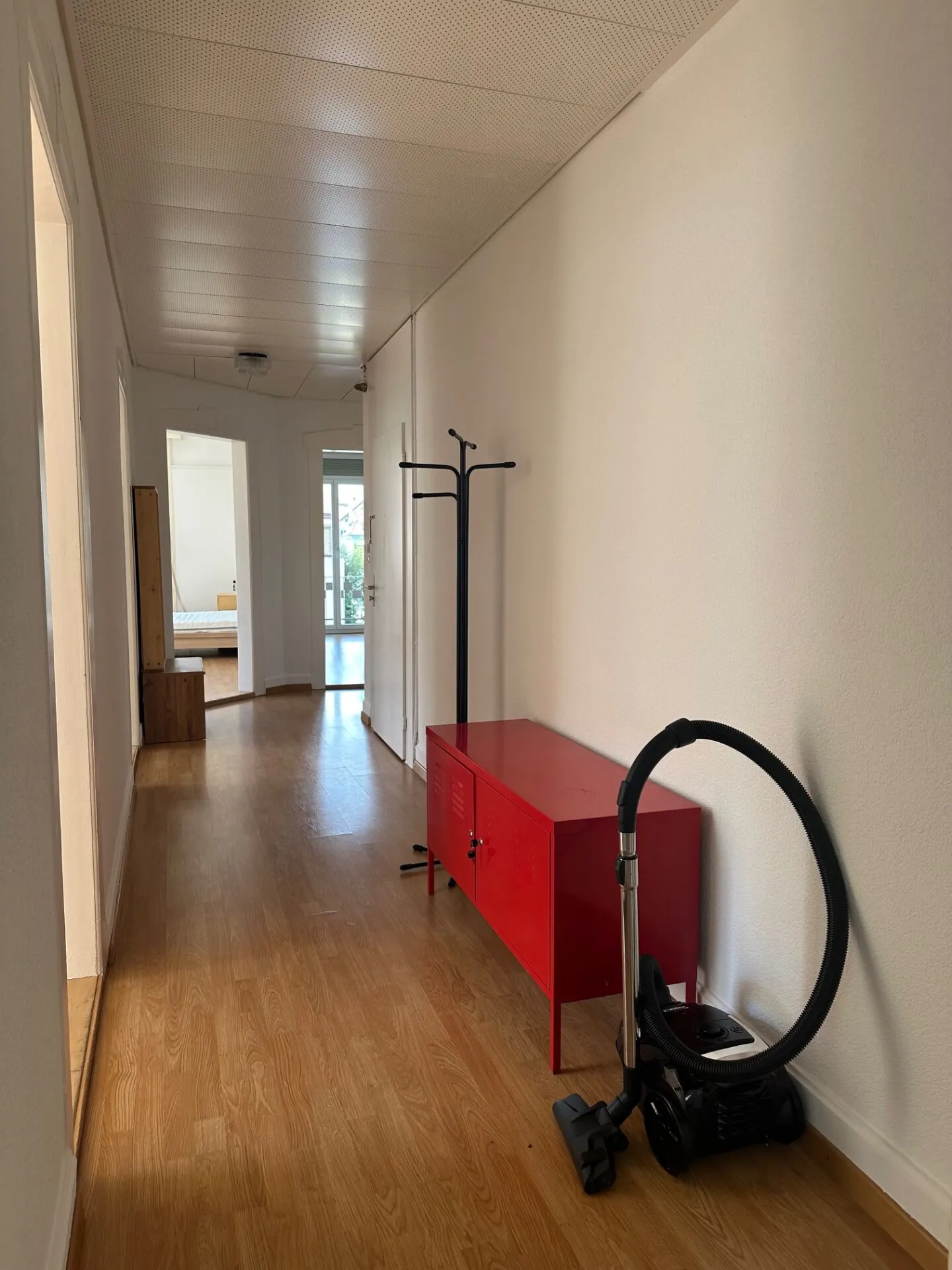 Helles & möbliertes WG-Zimmer im Lachen-Quartier (2.OG Zi 2) - Foto 5 von 7