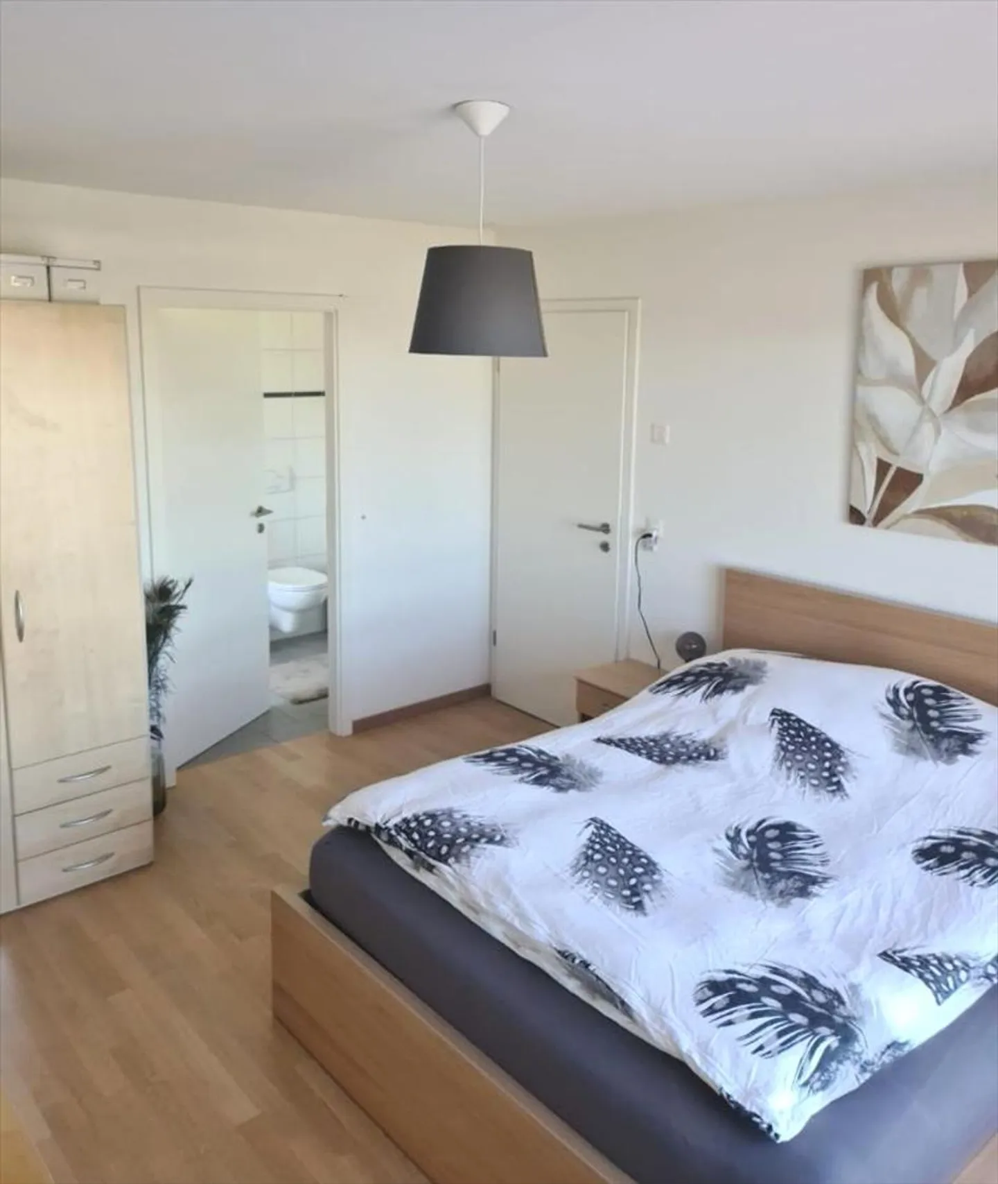 Magnifique 4.5 pièces moderne de 104 m2, avec balcon - Photo 5 sur 7