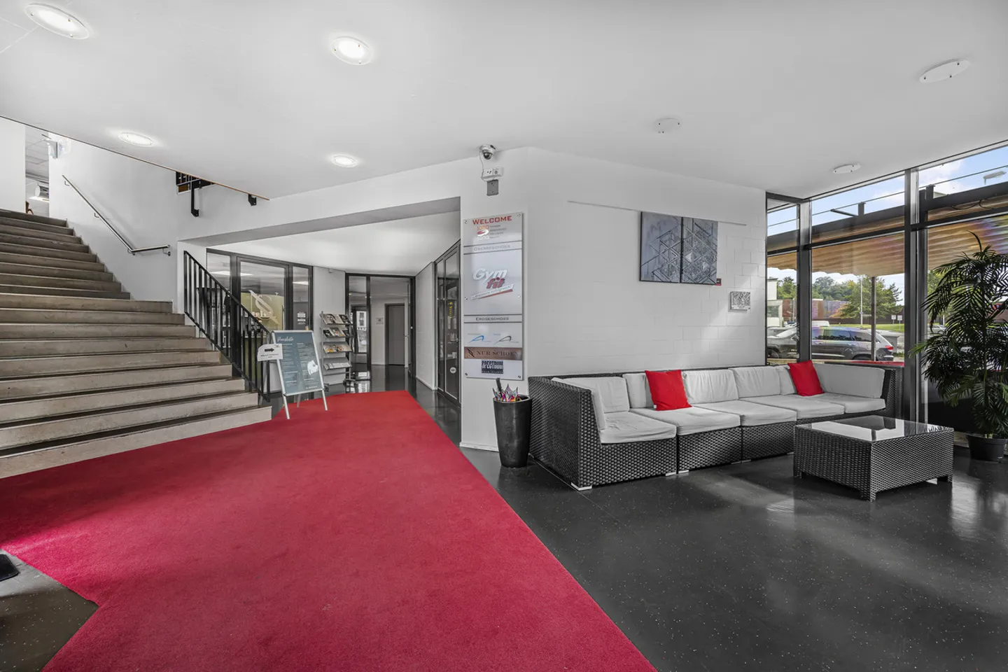 Versatile commercial and industrial property in Affoltern am Albis - Photo 4 of 15