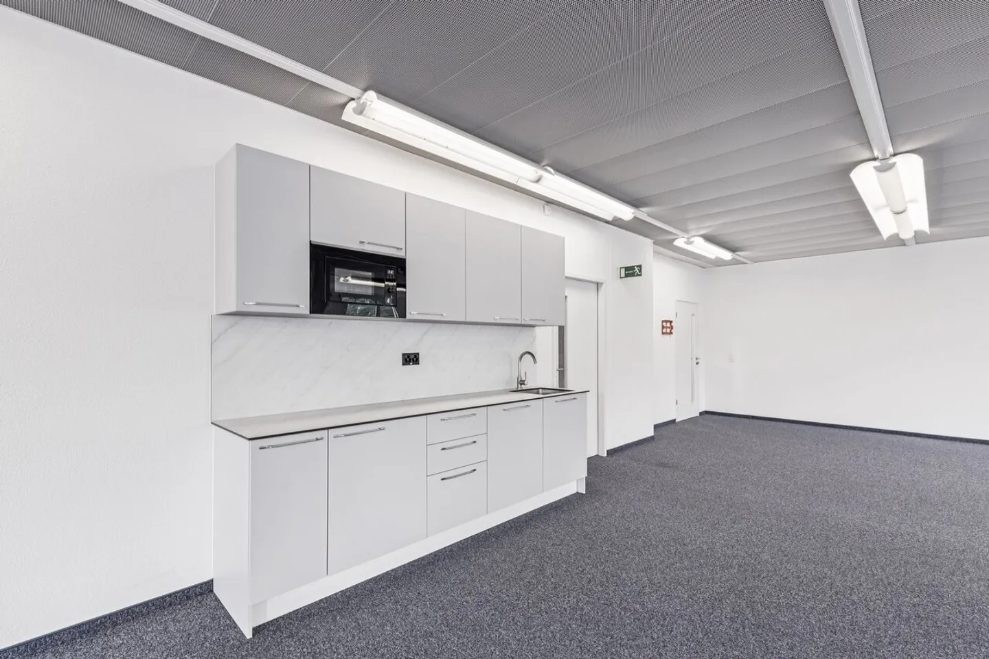 Spazio fresco per nuove idee a Kloten - Foto 2 di 9