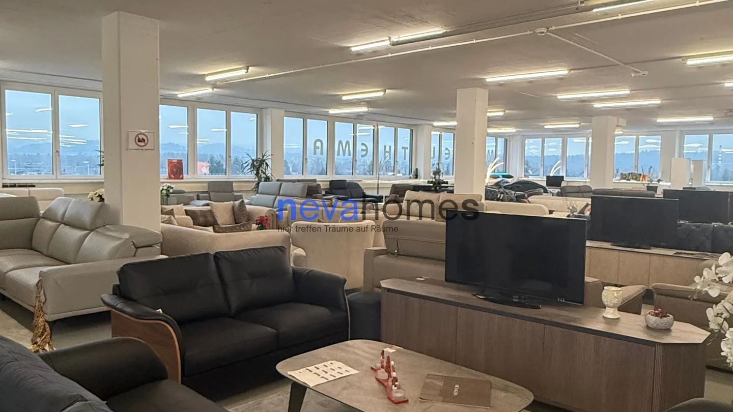 Established furniture store with strong profitability and clearly regulated succession - Photo 5 of 9