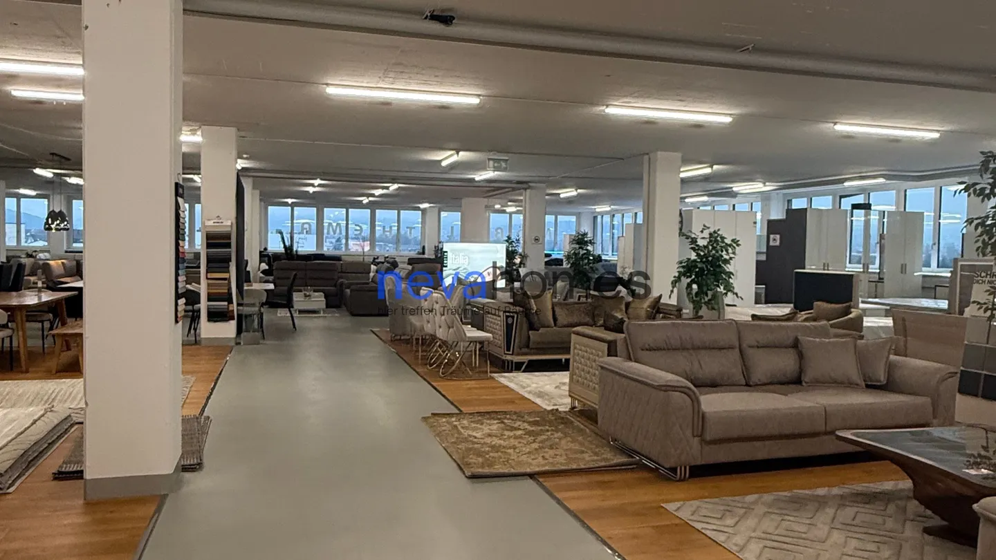 Established furniture store with strong profitability and clearly regulated succession - Photo 8 of 9