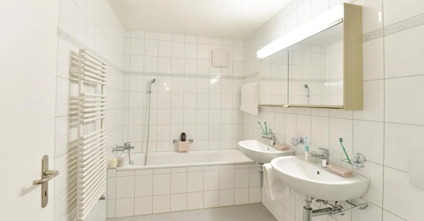 L'appartement cherche un nouveau locataire - Photo 2 sur 7