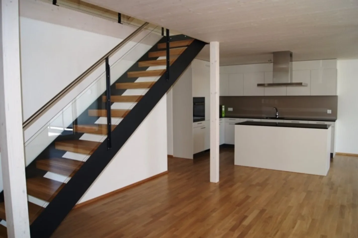 Appartement à louer - Photo 3 sur 12