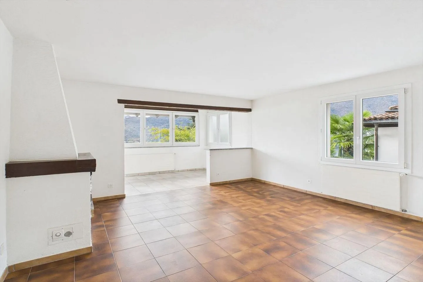 Morcote - Bright 3.5 rooms with terrace and enchanting view - Photo 6 of 13