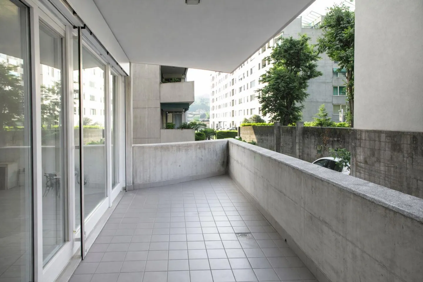 Renovated and central 3.5-room apartments for rent - Photo 11 of 14