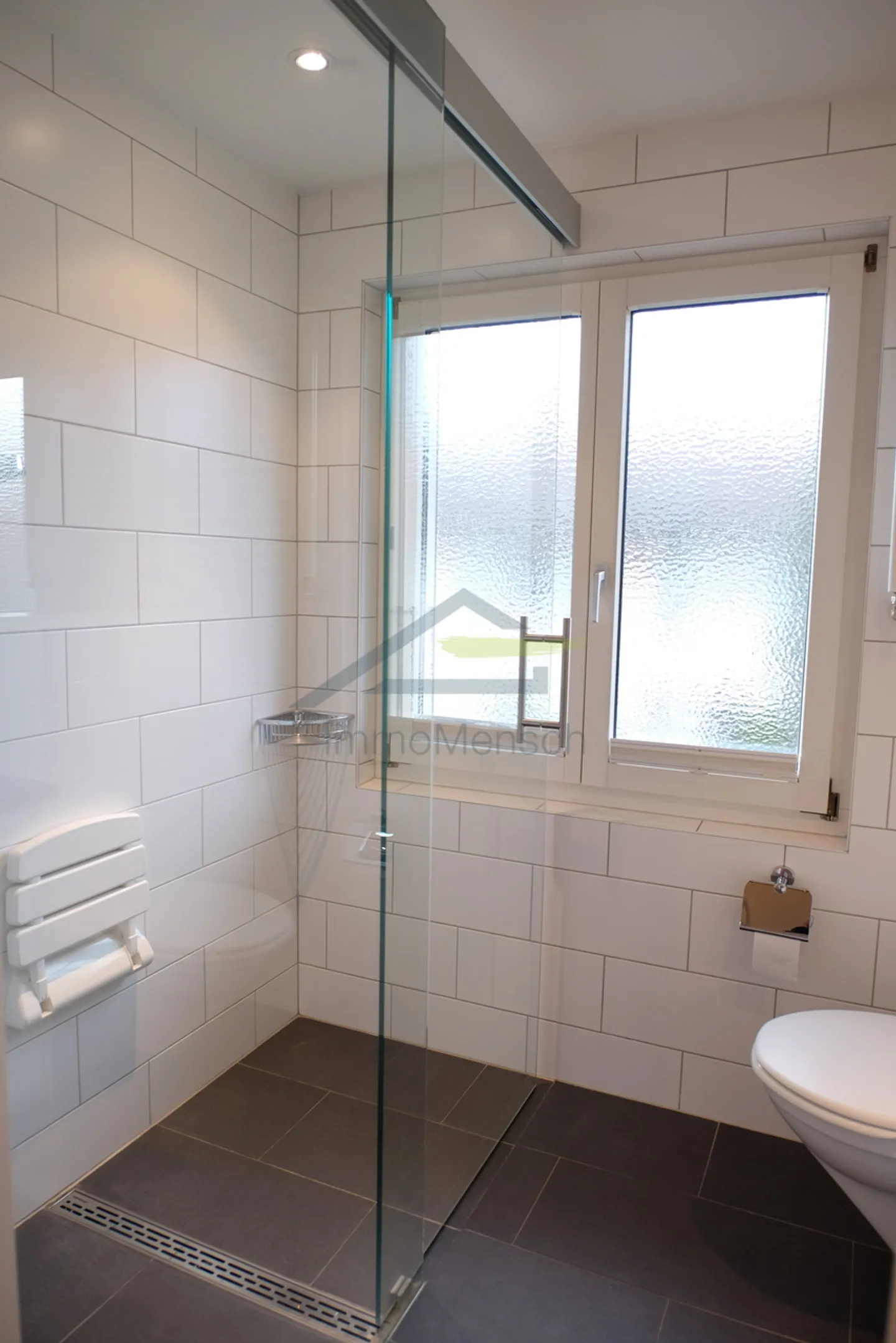 Terraced house in quiet and preferred location in Surbaum, Reinach - Photo 7 of 7