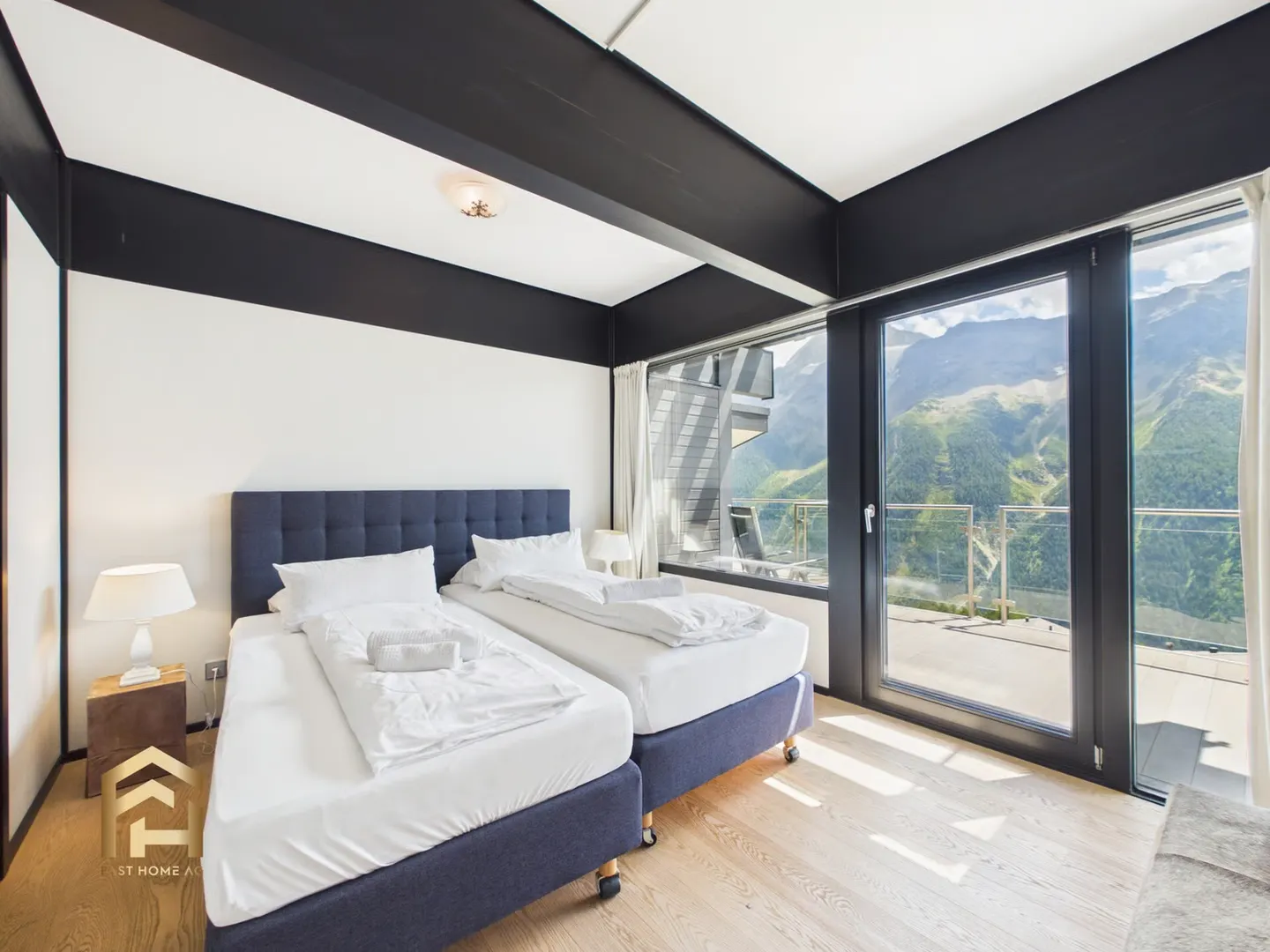 Über den Dächern der Lauchernalp  5.5-Zimmer-Duplex-Penthouse - Photo 5 of 13