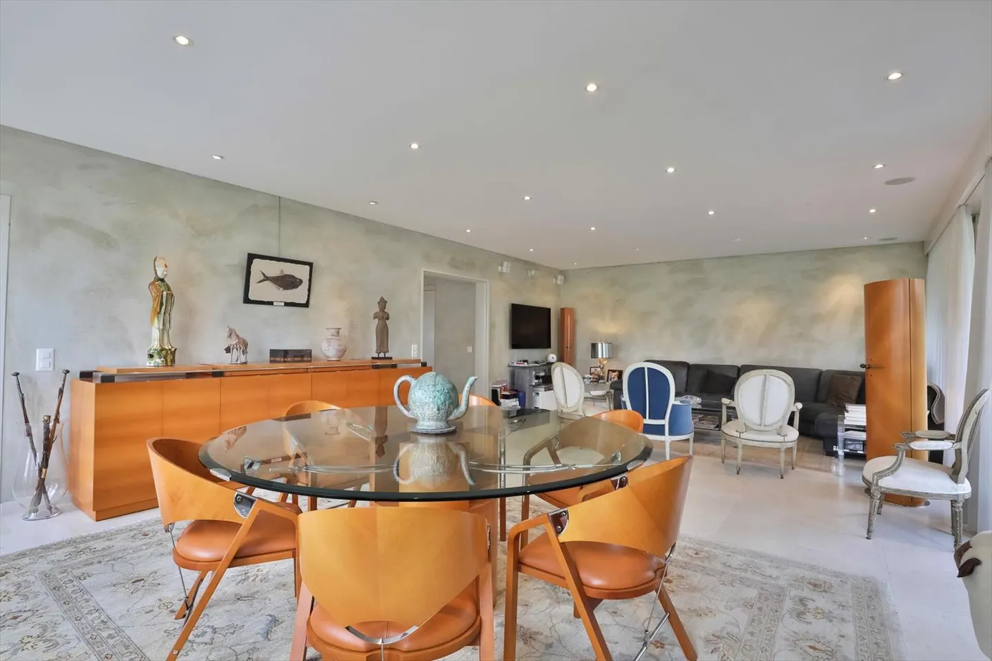 Élégant appartement dans un quartier résidentiel à Champel à vendre en SI - Photo 2 sur 9