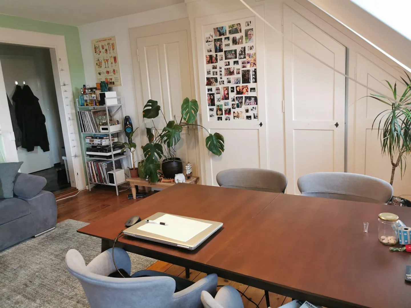 3.5 Room Attic Apartment - Photo 5 of 8