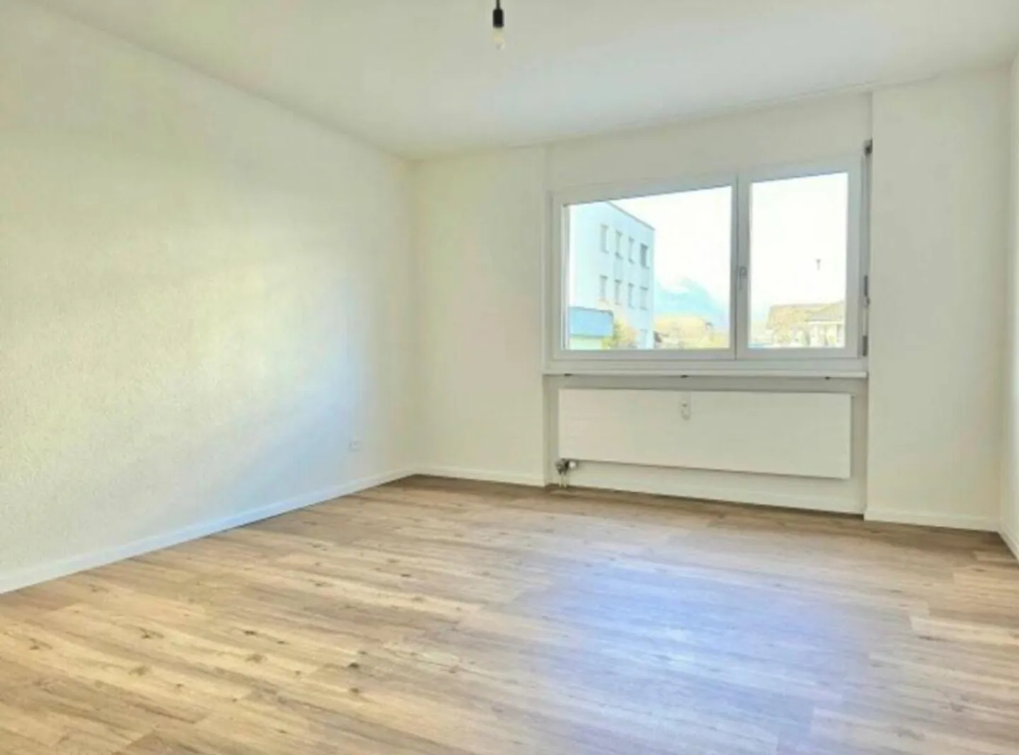 3.5 Zimmer, 85 m², Hochparterre - Foto 4 von 11