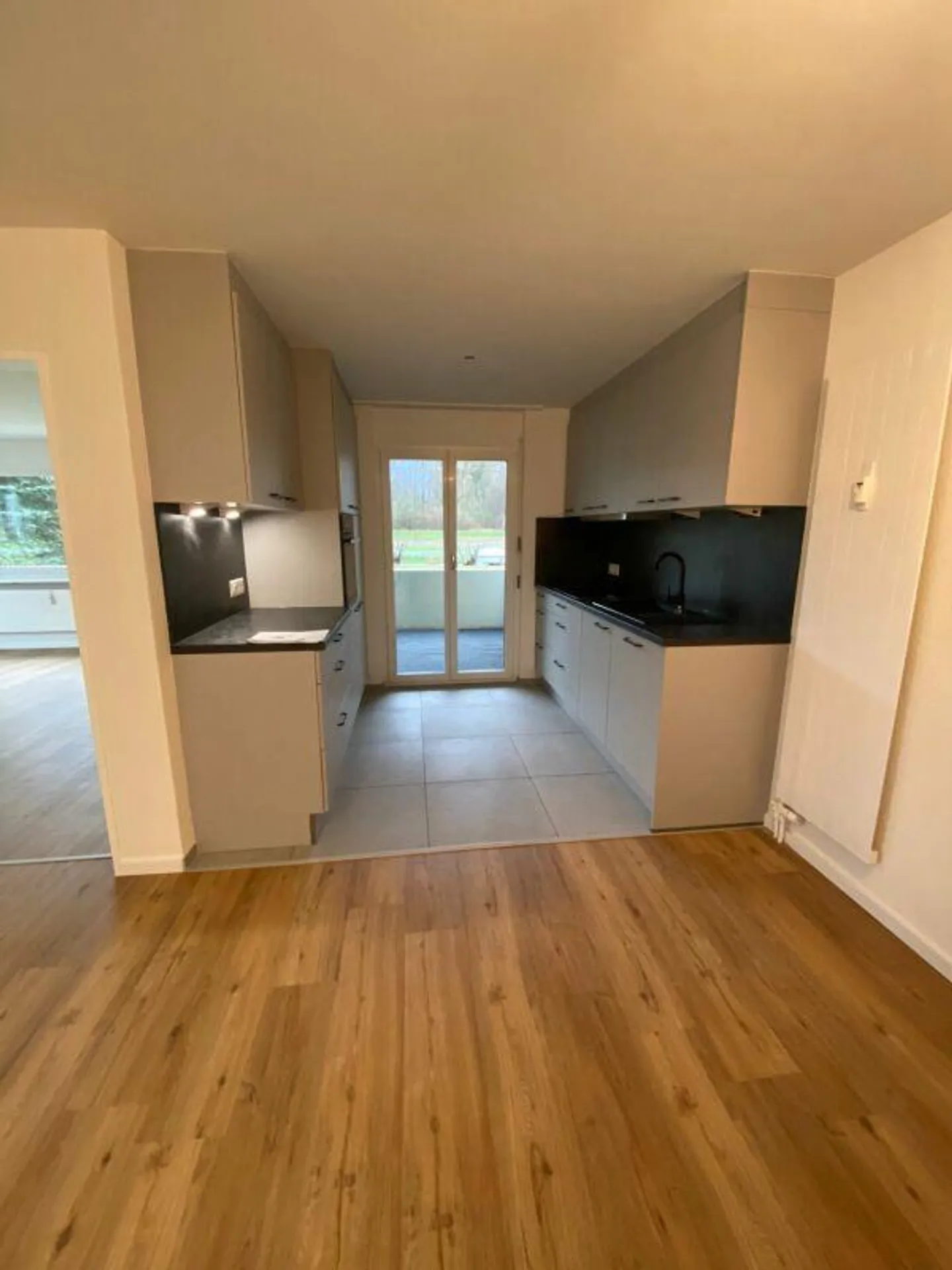 3.5 Zimmer, 85 m², Hochparterre - Foto 5 von 11