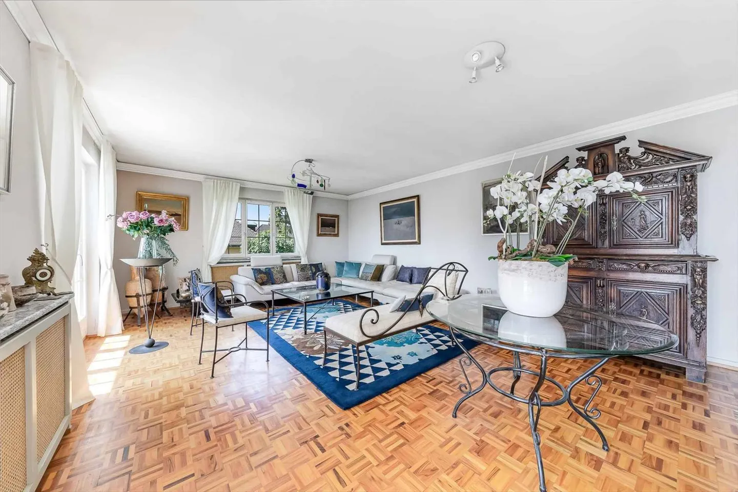 Wunderschöne individuelle Villa von 290 m² mit Schwimmbad - Foto 4 von 9