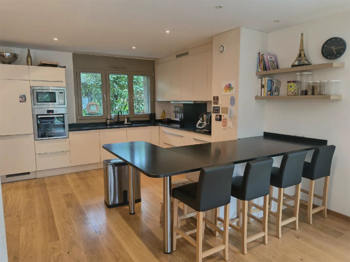 Duplex moderno con piscina e vista - Foto 9 di 13