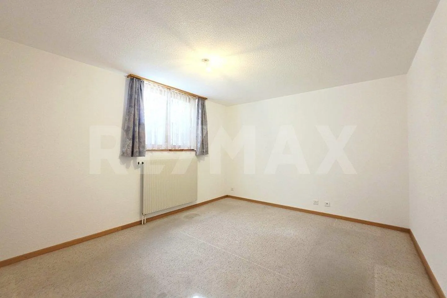 Grosszügige 2.5-Zimmerwohnung mit Rhonetalblick in Guttet-Feschel - Photo 10 of 13