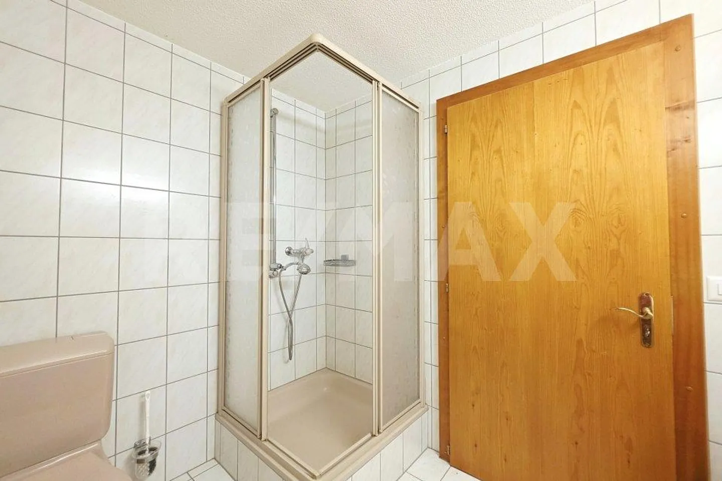 Grosszügige 2.5-Zimmerwohnung mit Rhonetalblick in Guttet-Feschel - Photo 9 of 13