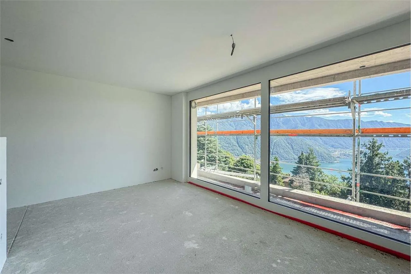 Appartamento raffinato di 3,5 locali con vista lago in residenza esclusiva - Foto 3 di 13