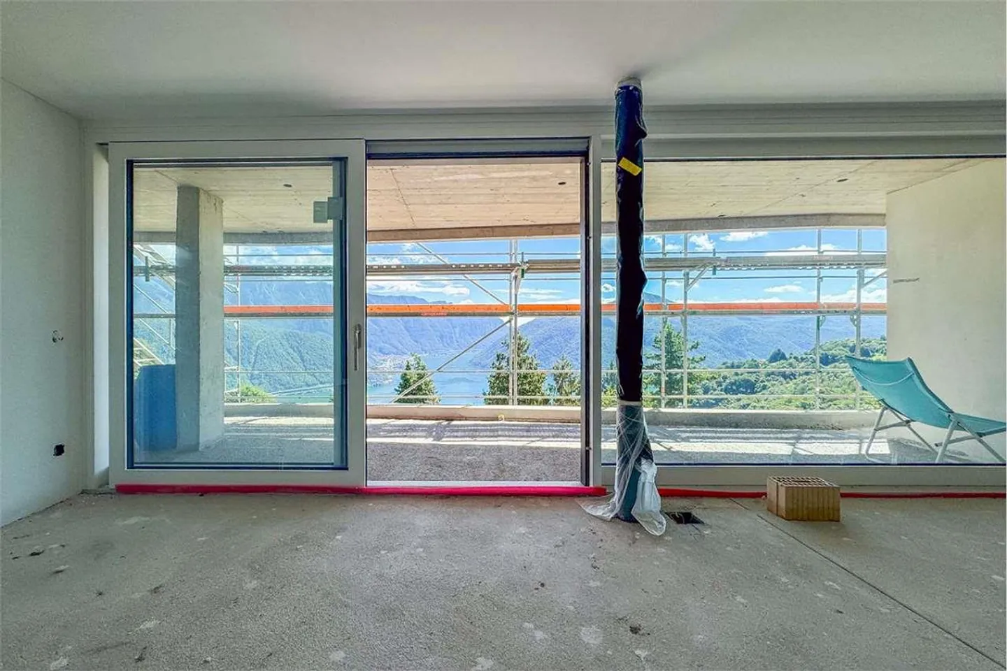 Appartamento raffinato di 3,5 locali con vista lago in residenza esclusiva - Foto 2 di 13
