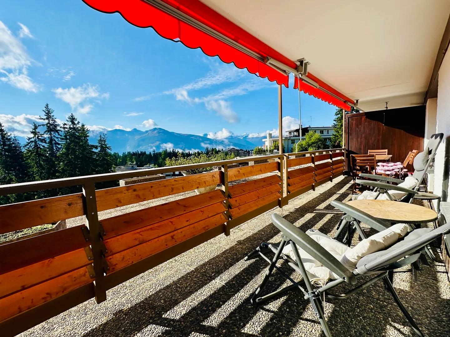 Magnifique 4,5 pièce à 5min à pied du centre de Crans - Photo 1 sur 11