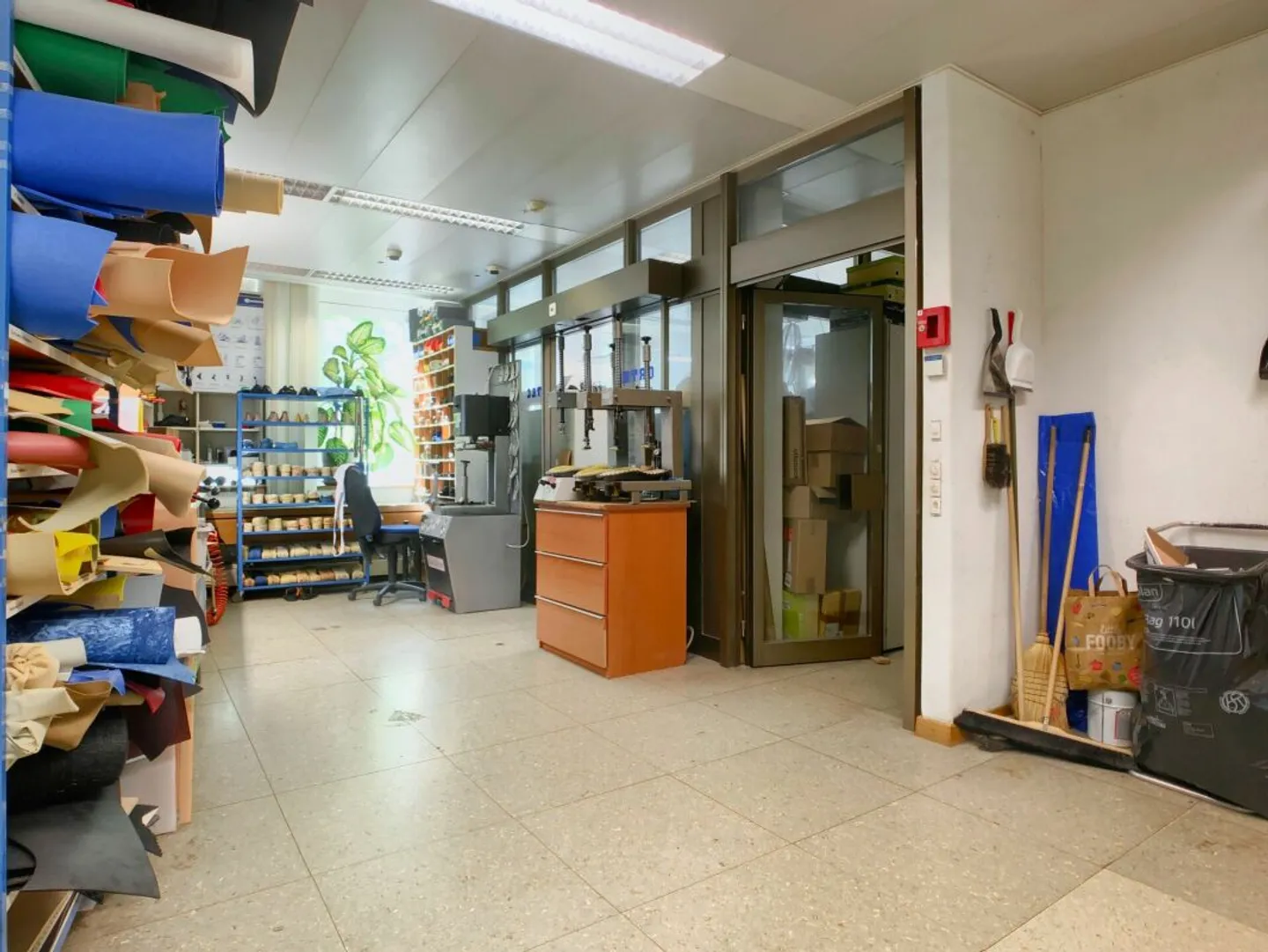 Proprietà commerciale versatile nella città vecchia di Burgdorf - Foto 6 di 14