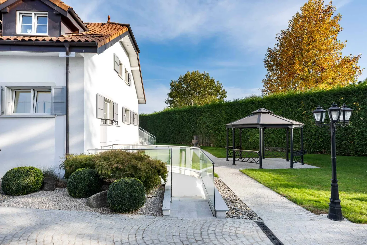 Villa in vendita - Foto 1 di 9