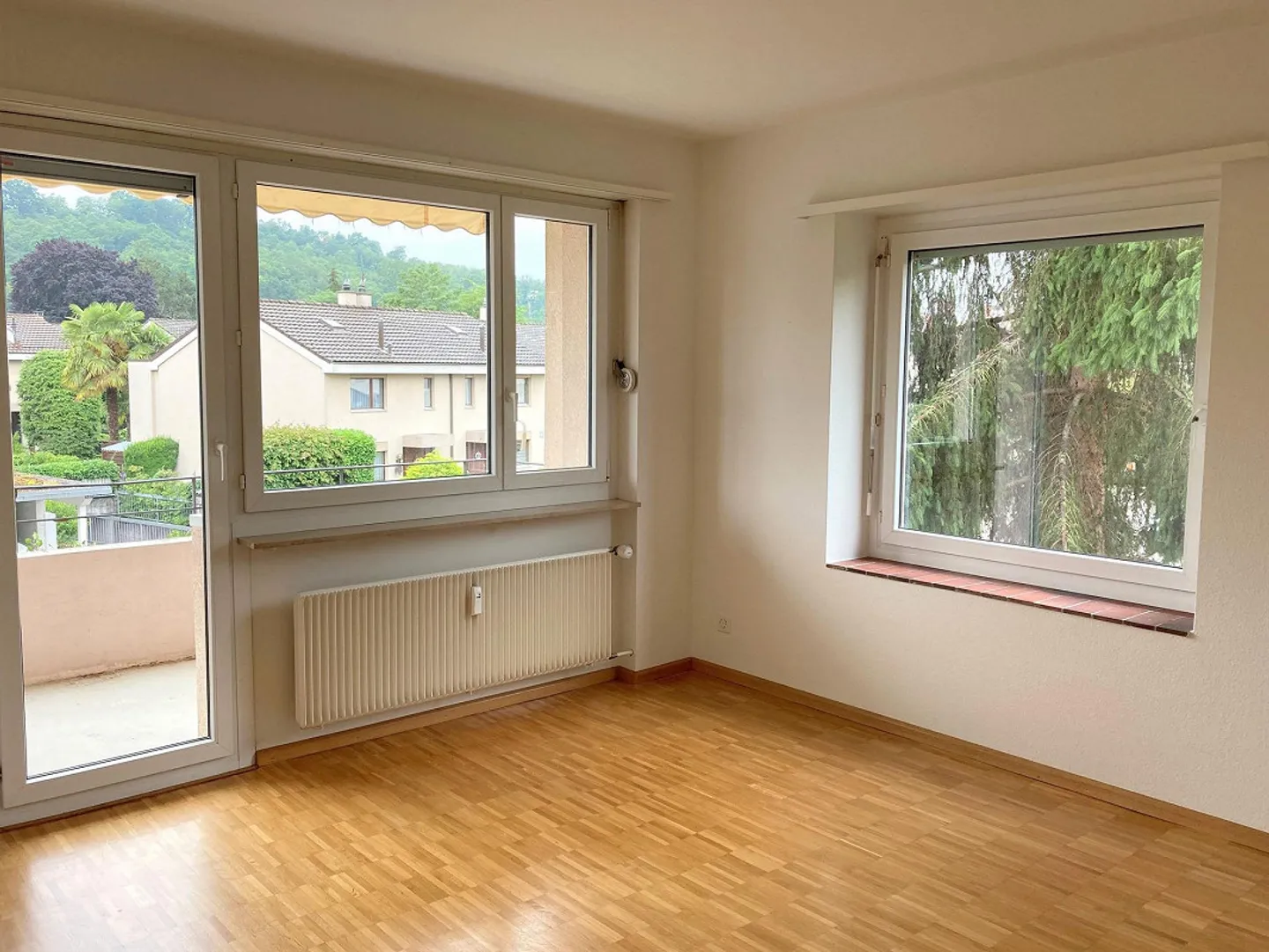 Wohnung mit Zwei Balkonen - Foto 1 von 9