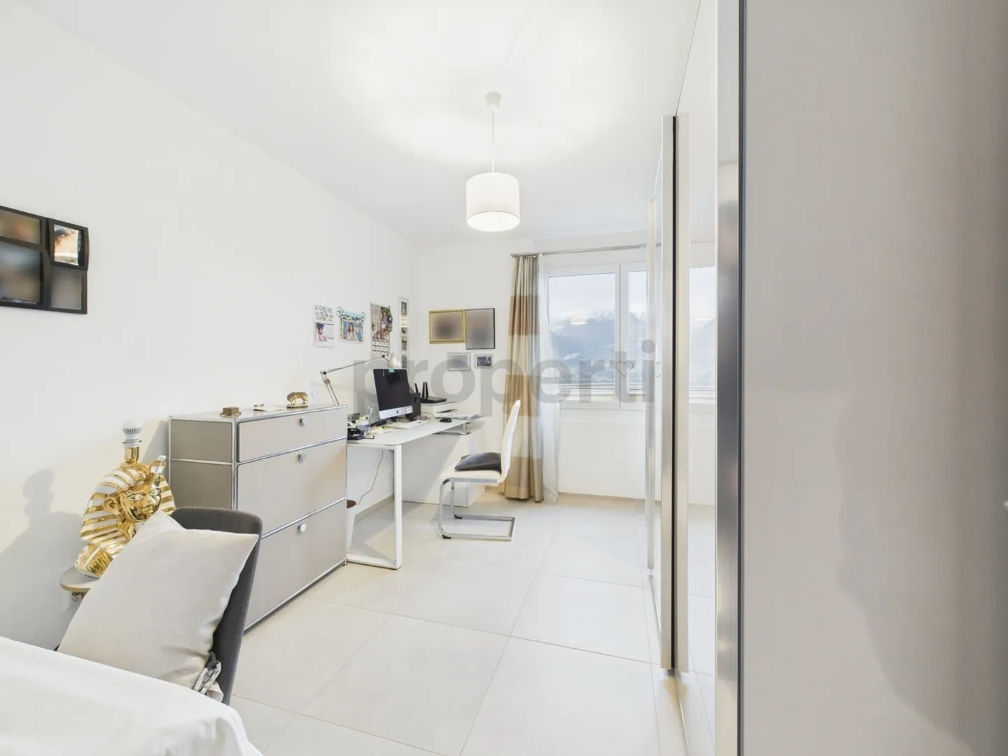Moderno appartamento di 3.5 locali a Gordola con vista panoramica sul Lago Maggiore - Foto 6 di 11
