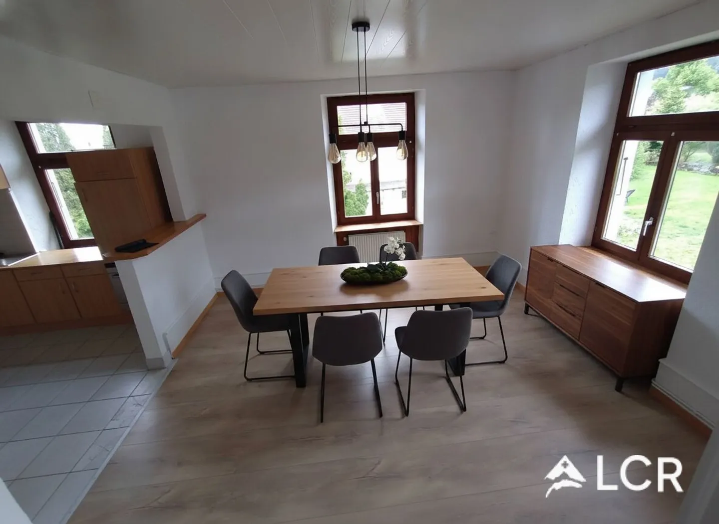Zu vermieten - Geräumige 4,5-Zimmer-Wohnung in Courfaivre - Foto 1 von 10